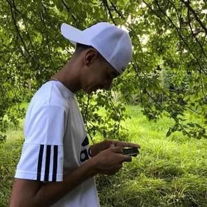 Meet your Posher, Alejandro